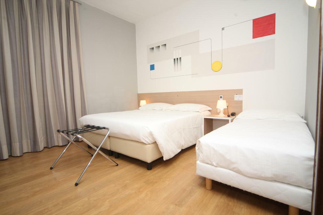 Anton&Art Hotel Lake Como Bagian luar foto