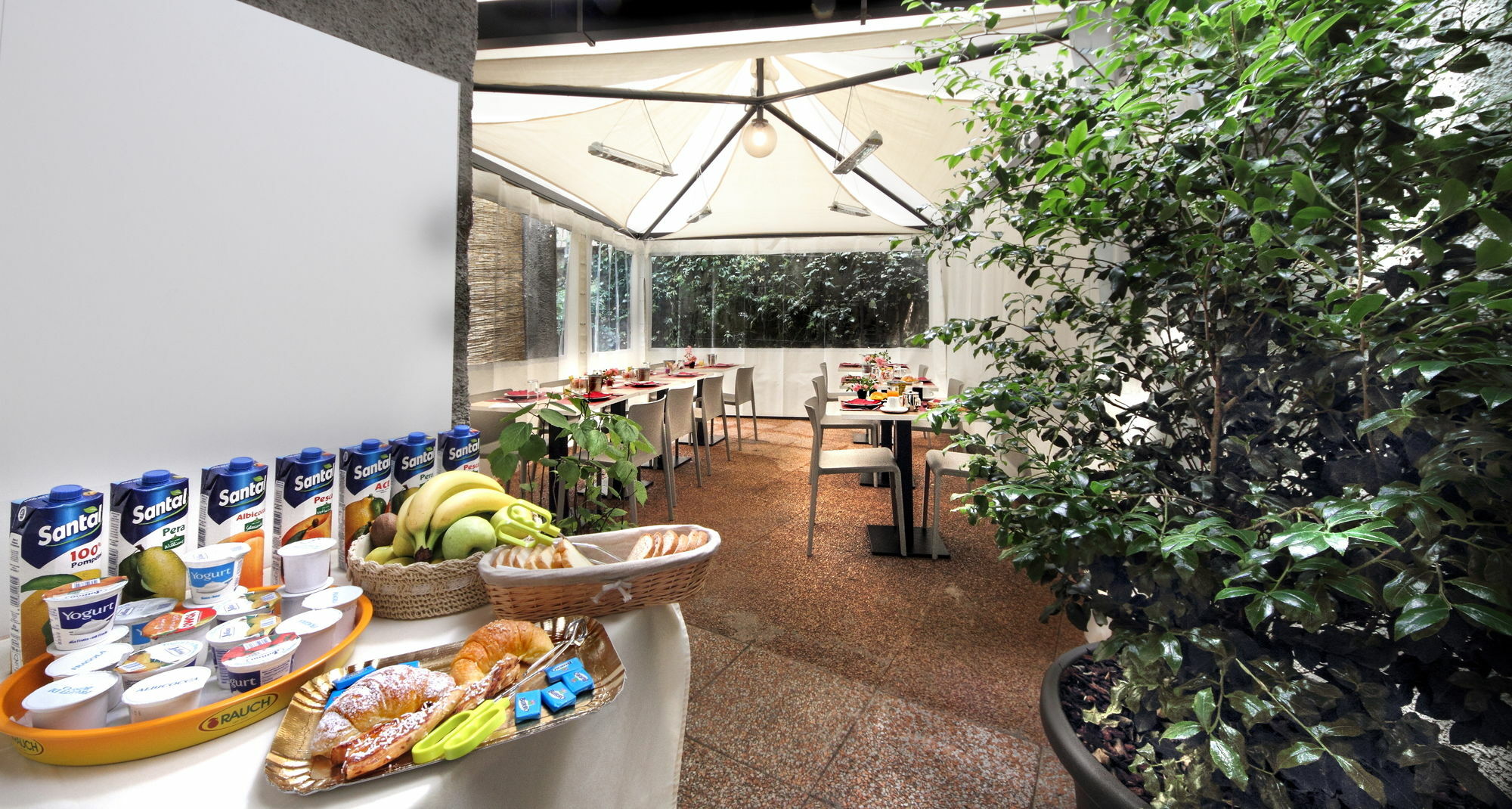 Anton&Art Hotel Lake Como Bagian luar foto