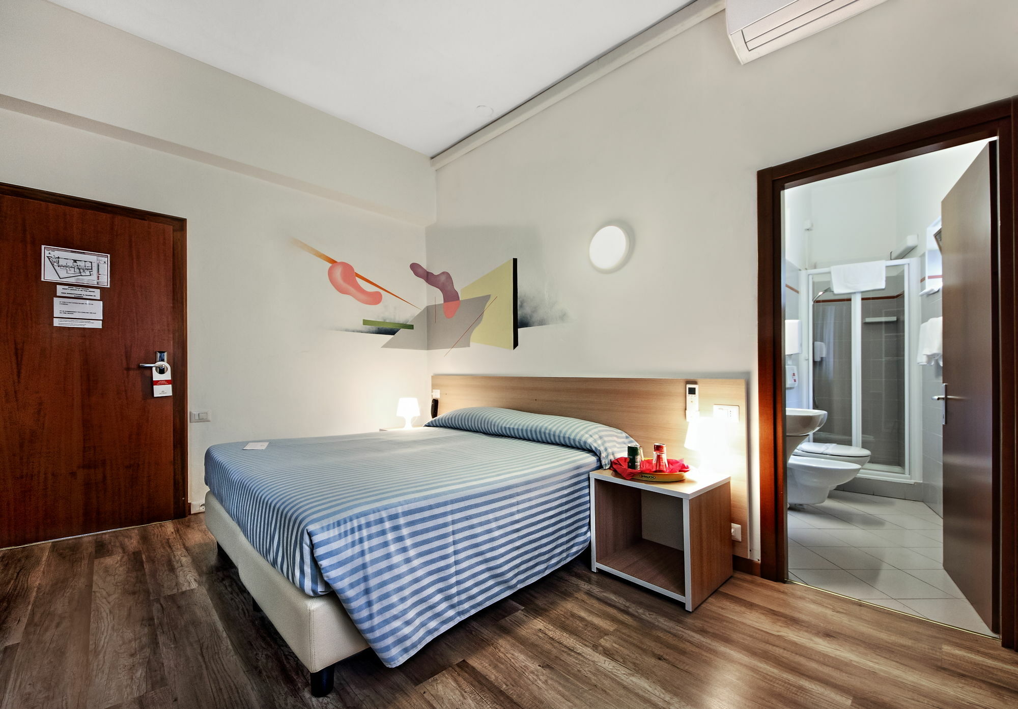 Anton&Art Hotel Lake Como Bagian luar foto